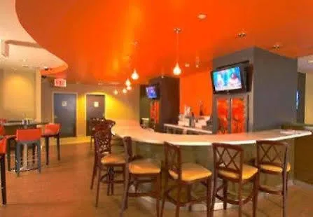 ***  Courtyard By Marriott New York Laguardia Airport Hotel United States