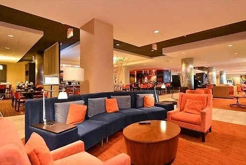 Courtyard By Marriott New York Laguardia Airport Hotel