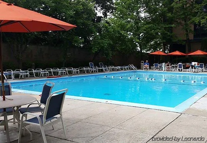 Hotel Courtyard By Marriott New York Laguardia Airport
