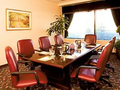 Hotel Courtyard By Marriott New York Laguardia Airport