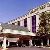 Hotel Courtyard By Marriott New York Laguardia Airport