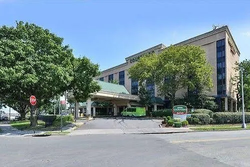 Hotel Courtyard By Marriott New York Laguardia Airport