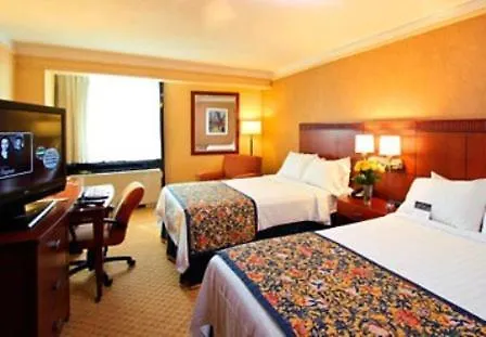 Hotel Courtyard By Marriott New York Laguardia Airport